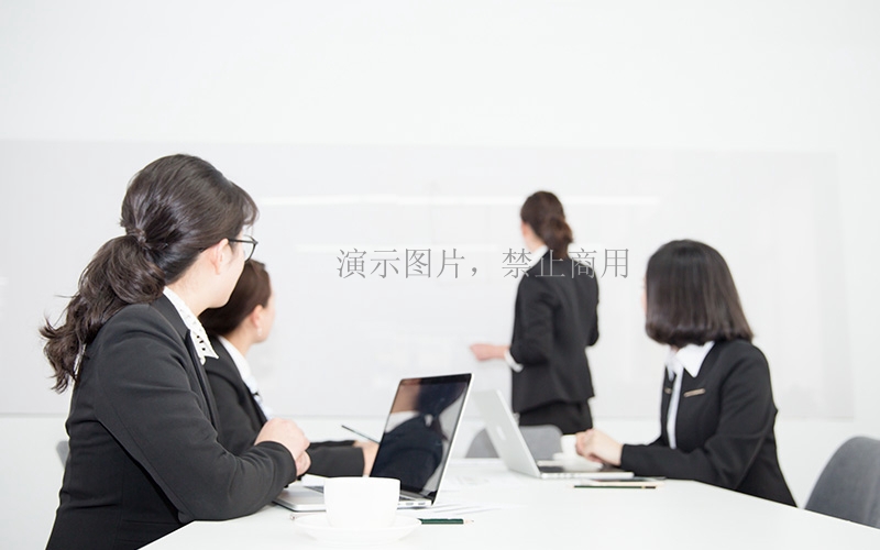 課程标題3【後台可添加、修改、删除】